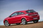 Opel Astra GTC 2005 года